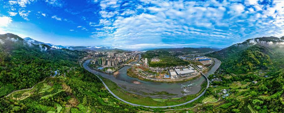 荥经县城大田工业区全景