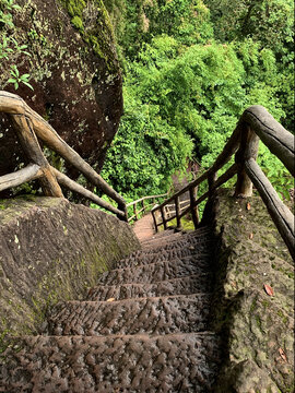 丹霞山山道阶梯