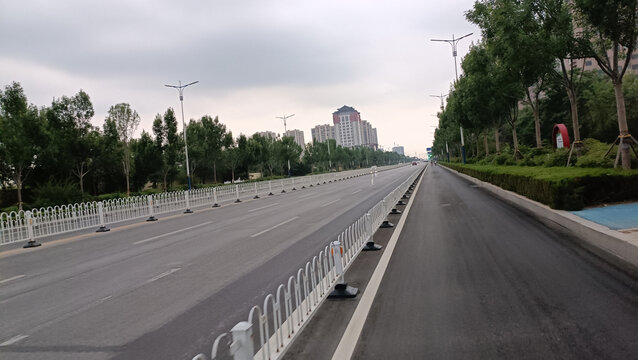道路
