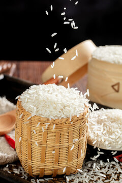 大米稻谷稻花香五常大米
