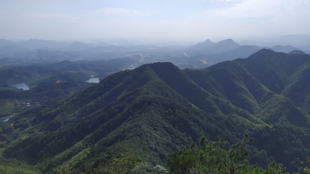 群山风景