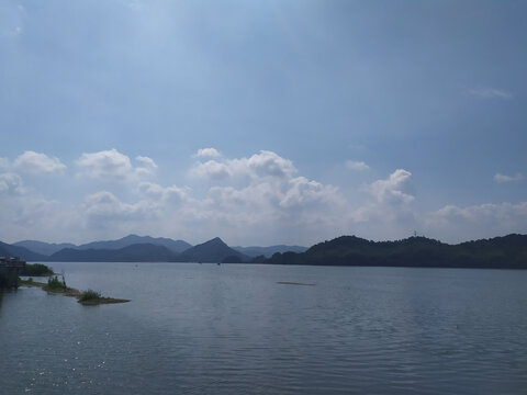 青山湖景