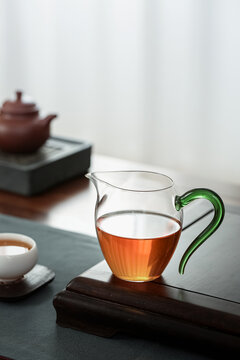 红茶茶汤茶水