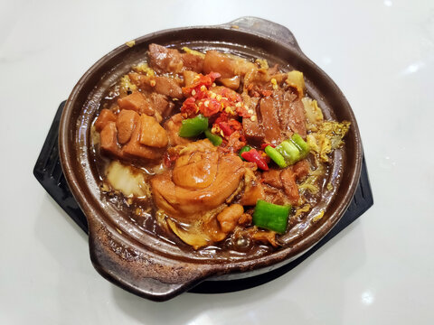 黄焖鸡米饭