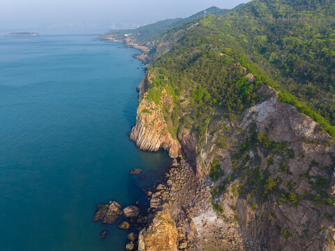 辽宁大连滨海路春季海滨风光