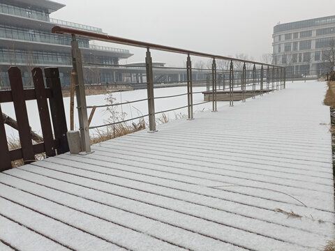 研究院雪景