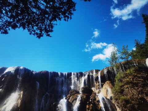 瀑布自然风景