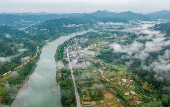 航拍美丽乡村农村山村河流