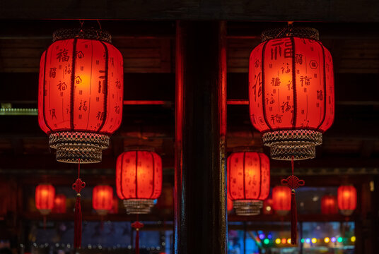 中式古典红灯笼