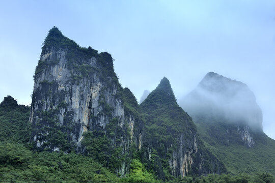 山峰山景