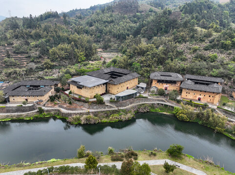 航拍福建土楼田中赋土楼群