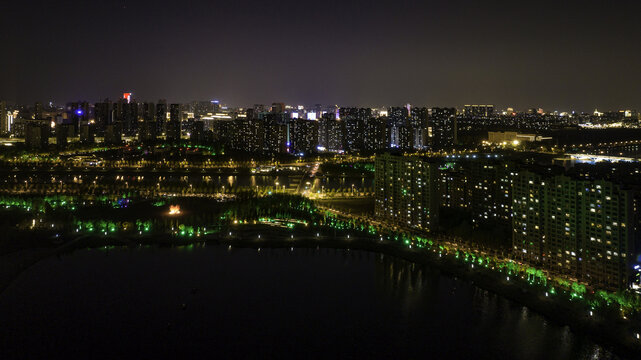 夏季的长春南溪湿地公园夜景