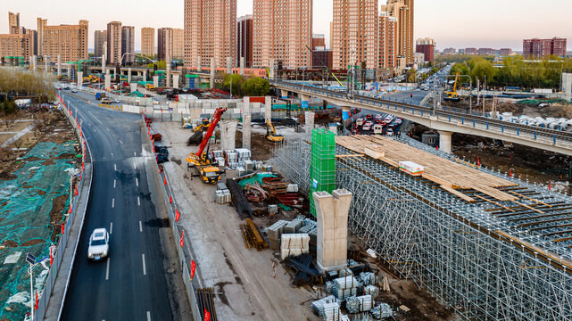中国长春城区高速路建设场景