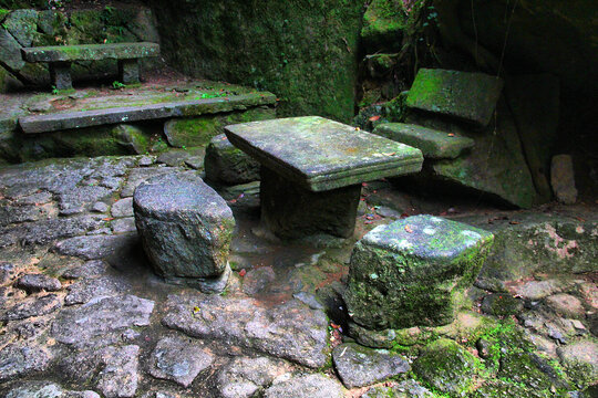 武夷山石桌石凳