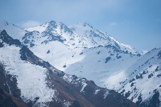 天山