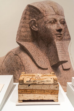 古代埃及沙伯替俑木棺