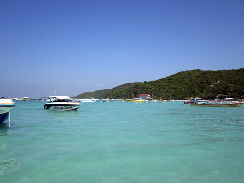 泰国帕提亚蓝色的海滩