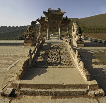 龙泉寺碑楼