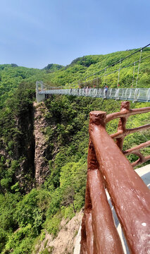 虎谷峡玻璃桥