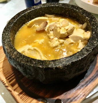 石锅豆腐