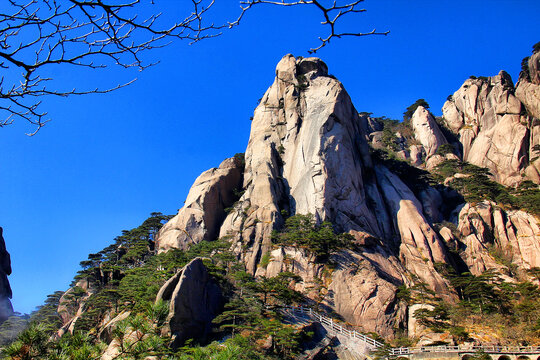 黄山怪石山峰奇峰