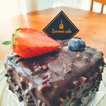 梦龙脆皮巧克力蛋糕
