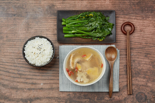 枸杞鸡汤套餐