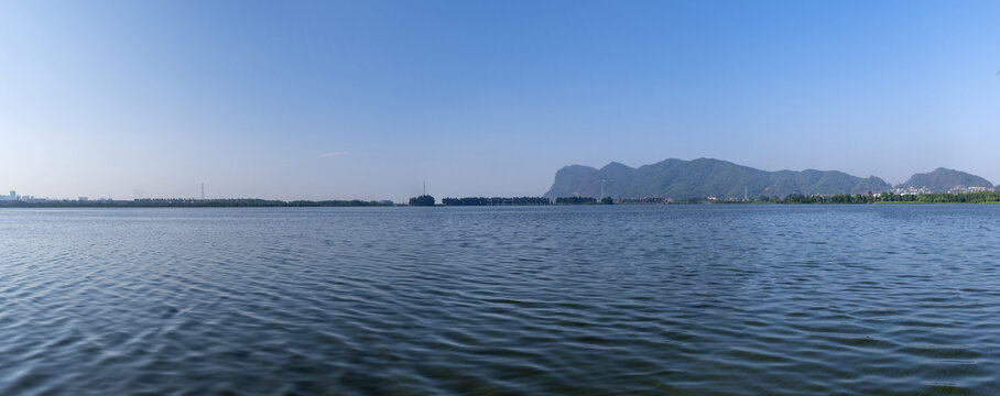 滇池草海全景图