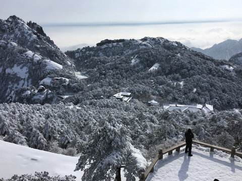 黄山雪景