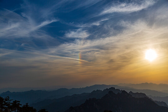 洛阳栾川老君山夕阳