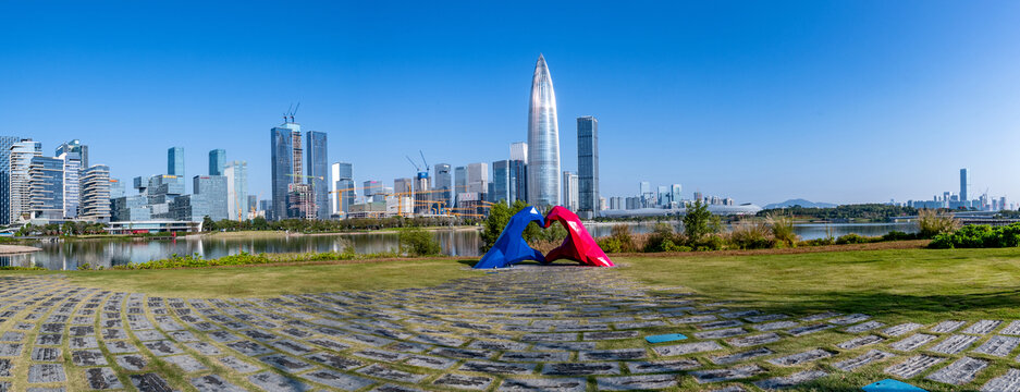 深圳人才公园春笋摩天大楼全景