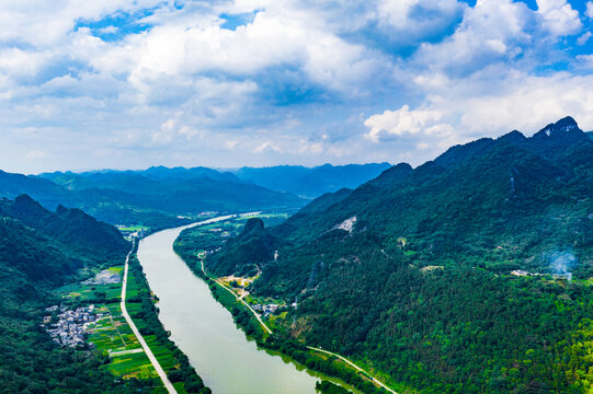 清远阳山河流