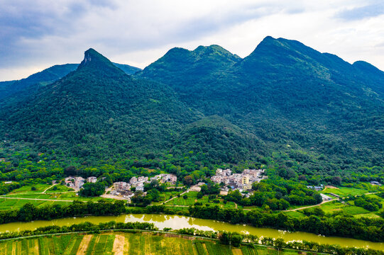 阳山的村庄