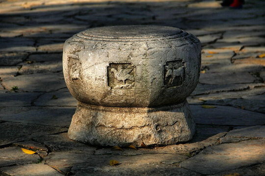 中国古建筑石鼓