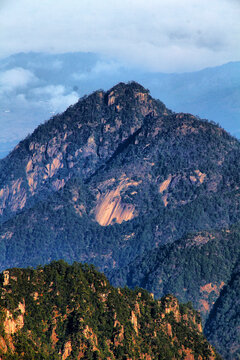 黄山山峦美景