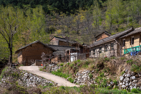 陵川东上河村