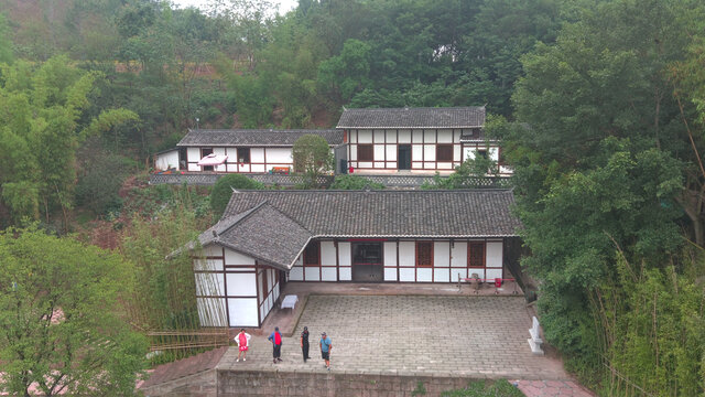 鸟瞰江姐家