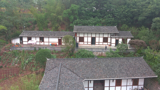 鸟瞰江姐家