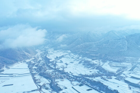 冬季高山