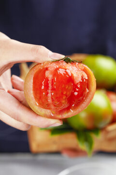 丹东草莓铁皮柿子