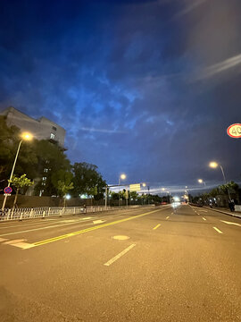 上海交大夜晚