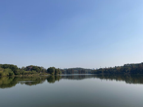 湖泊水景