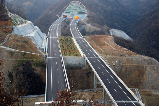 十天高速公路