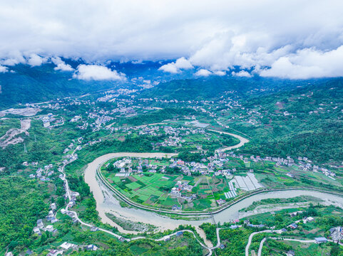 鹤峰县