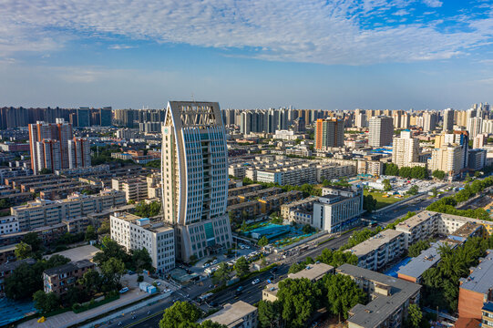 航拍郑州树叶形状高楼地标建筑