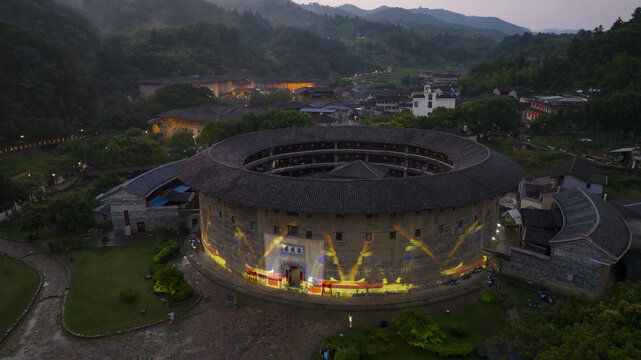 福建永定土楼王子振成楼夜景