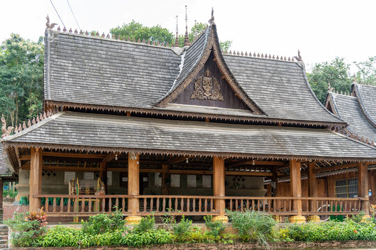 傣族佛教传统建筑