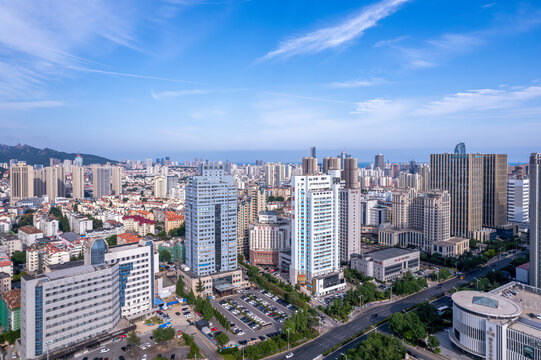 航拍青岛海岸线地形地貌