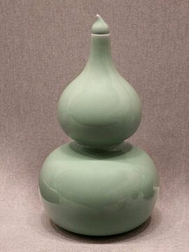 清代粉青釉葫芦式瓶