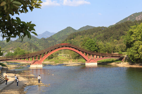 绩溪龙川景区